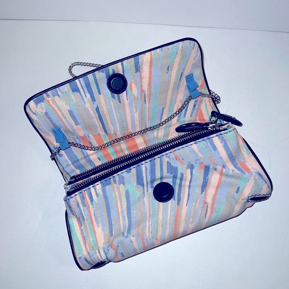 Juicy Couture Clutch - Picture 3 of 9